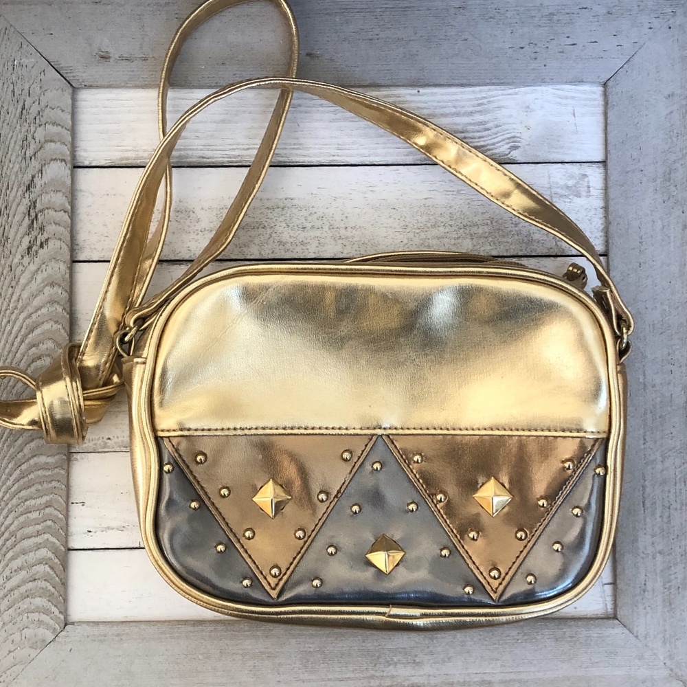 Vintage metallic gold purse
